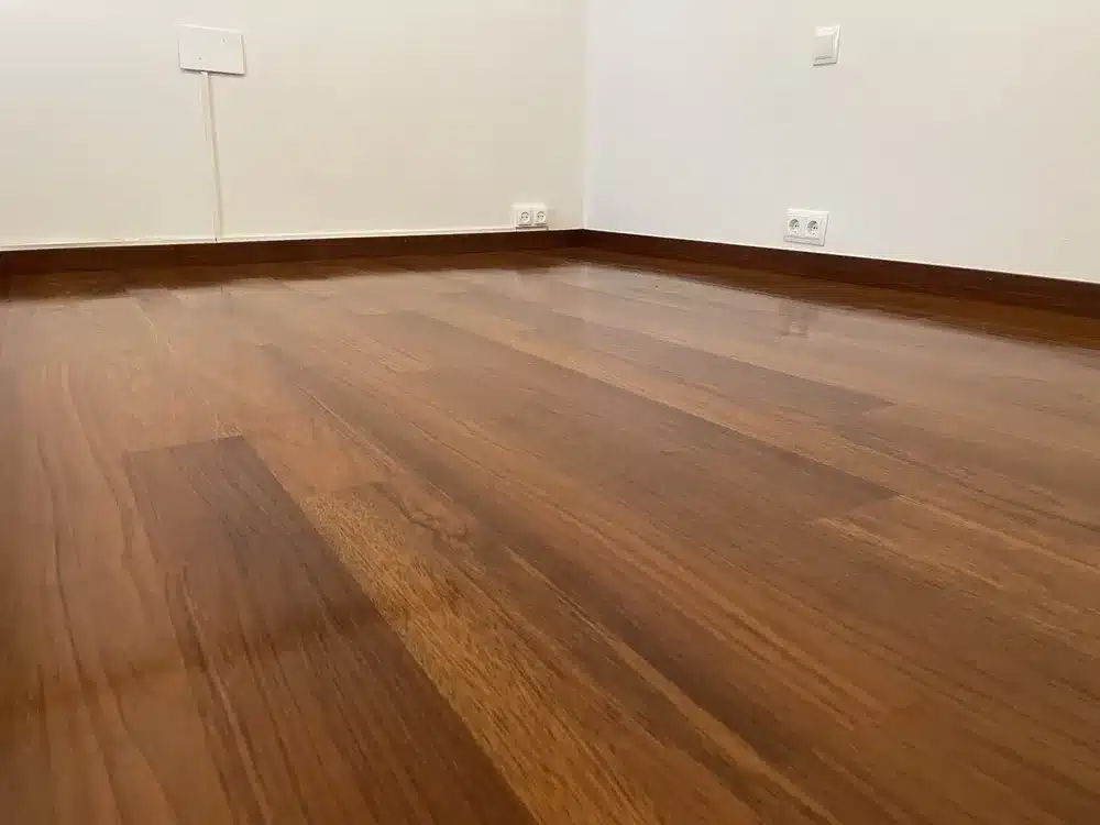 ¿Puedo Limpiar Suelo Laminado con Vinagre?