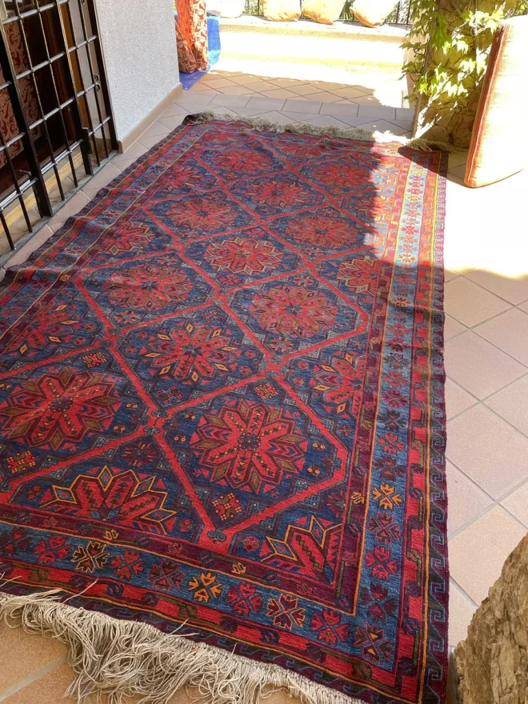 Limpieza y secado de alfombras grandes a domicilio