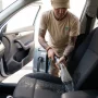 ¿Cómo quitar el olor a humedad y moho del coche? Guía de desinfección